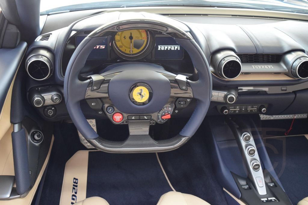Ferrari 812 GTS