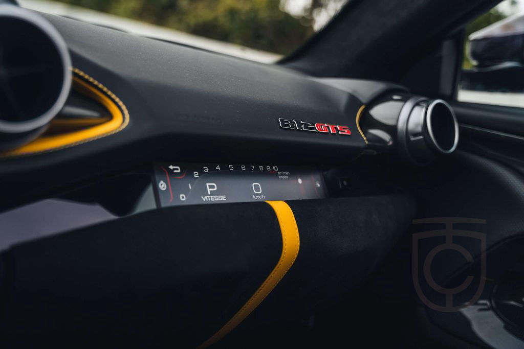 Ferrari 812 GTS Atelier/ Viola Hong Kong / Carbon / VAT