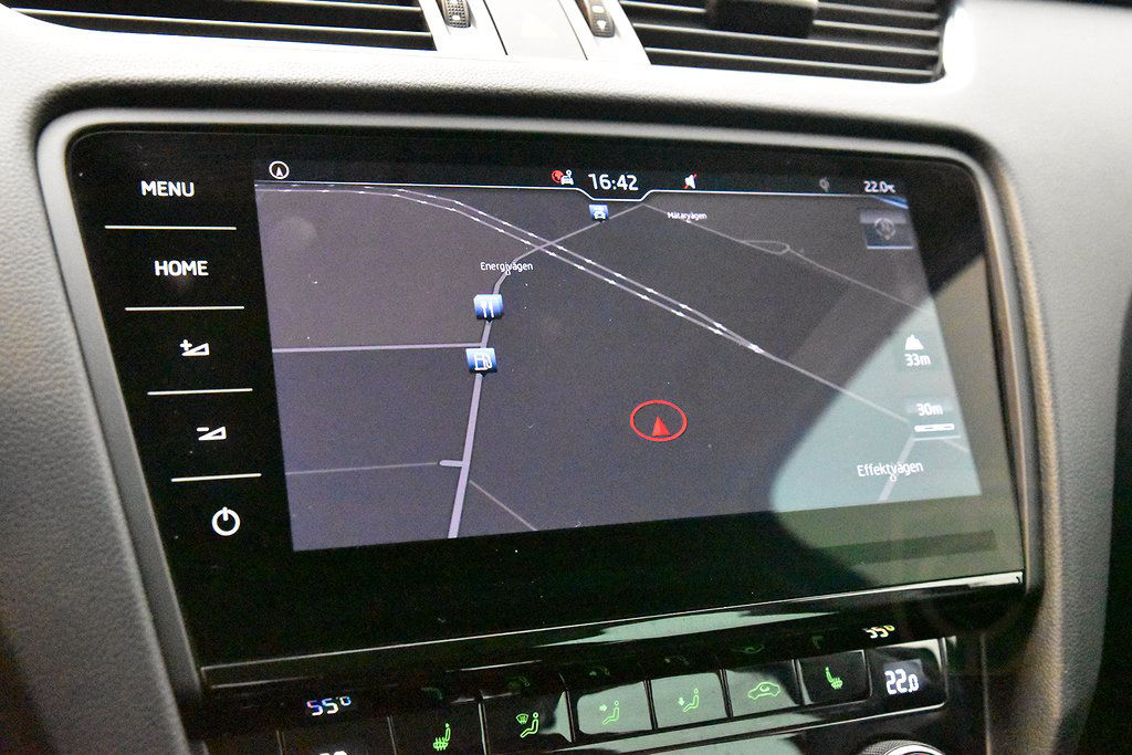 Skoda Octavia Scout 2.0 TDI 4x4 DSG Premium Nav Värmare Drag