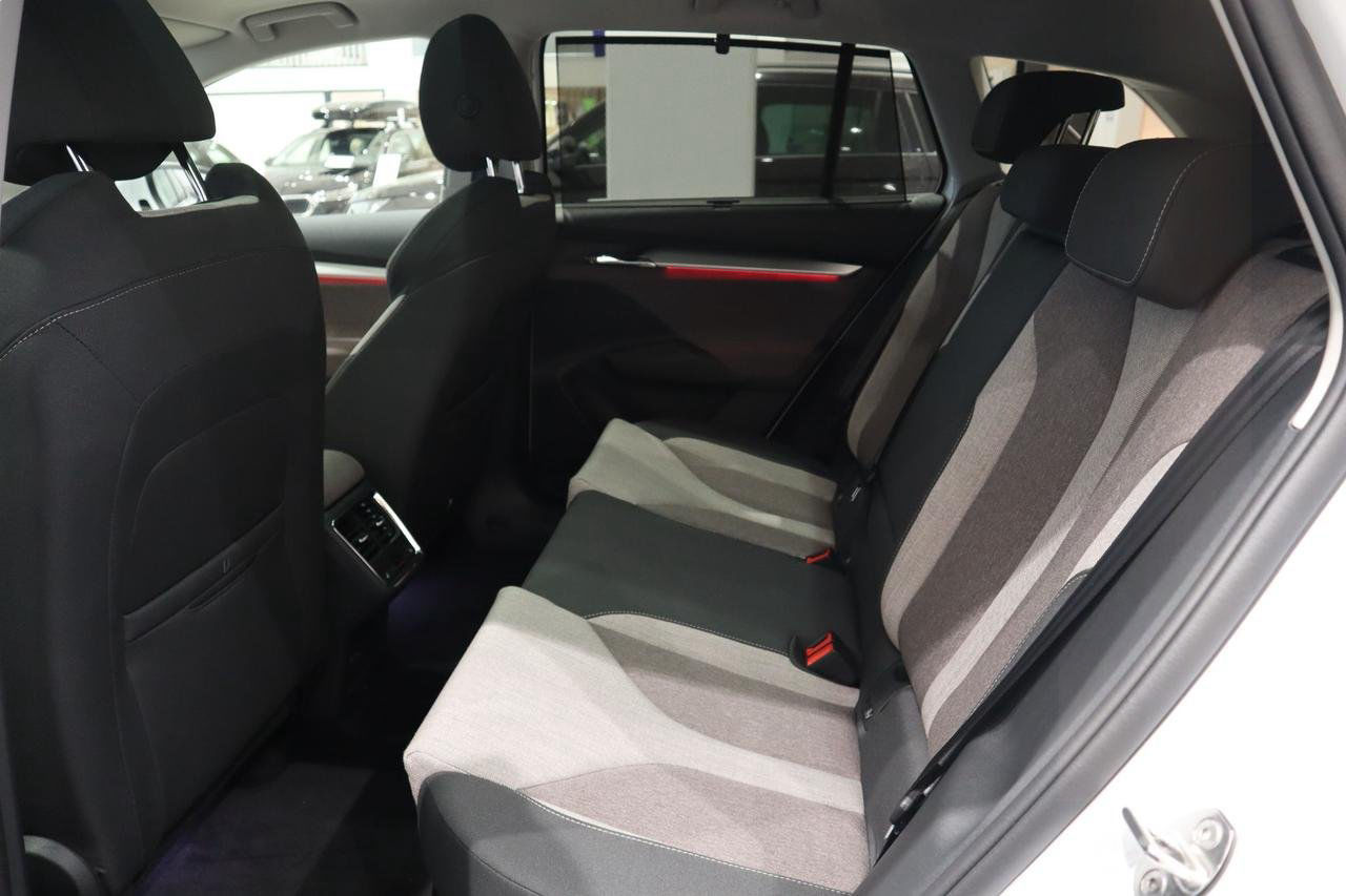 Skoda Enyaq iV 60 (390 km) - Beställningsbar