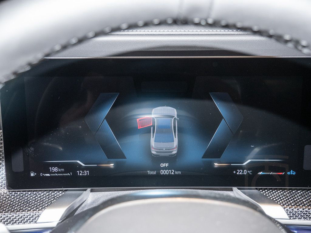 BMW 740d xDrive M-Sport ACC SITZBELÜFTUNG PANO 360°