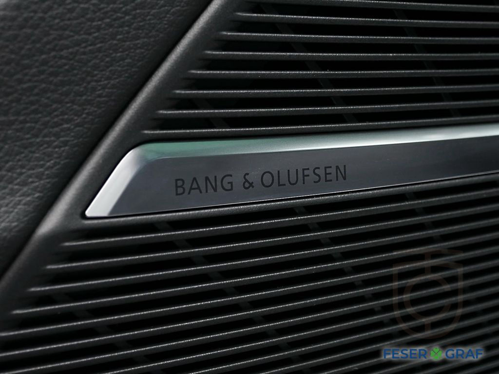 Audi SQ8 TFSI qu. competition AHK Matrix Pano Standh.