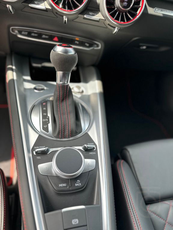 Audi TT 45 TFSI S tronic quattro + 5 Jahre Garantie++