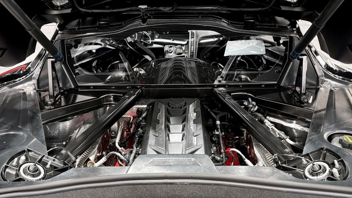 Chevrolet Corvette C8 STINGRAY COUPE 2LT