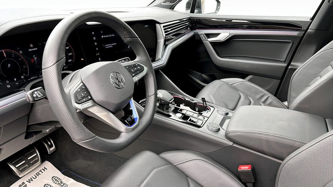 Volkswagen Touareg R e-Hybrid