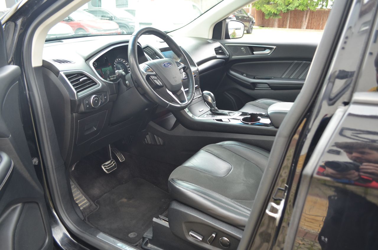 Ford Edge Sport/AWD/Panorama/TažZař