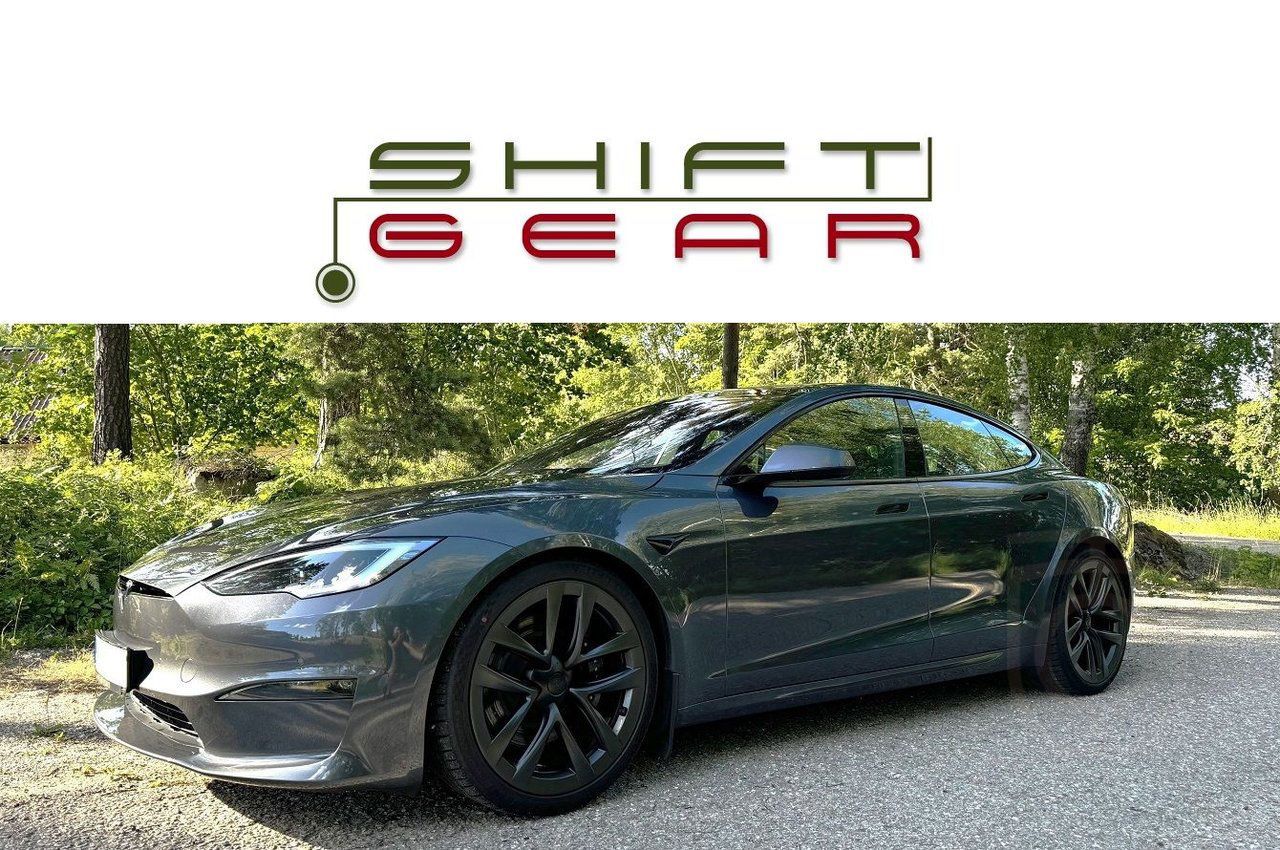 Tesla Model S PLAID