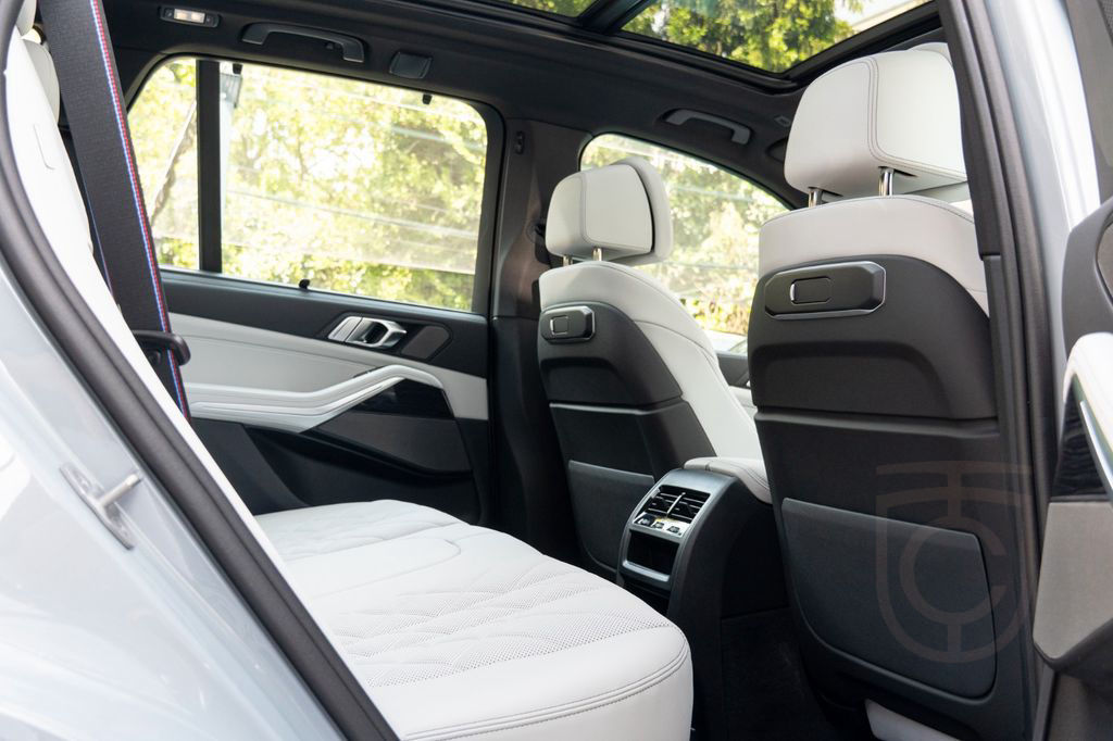 BMW X5 30d M SPORT.DR.ASS.PANO.LUFTF.H/K.360.AHK.22"