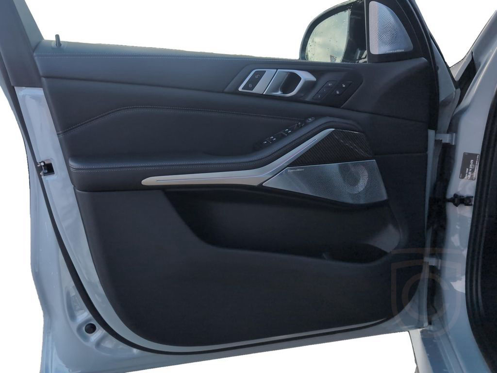 BMW X5 M60i xDrive SOFT-CLOSE | 28% UPE-Nachlass