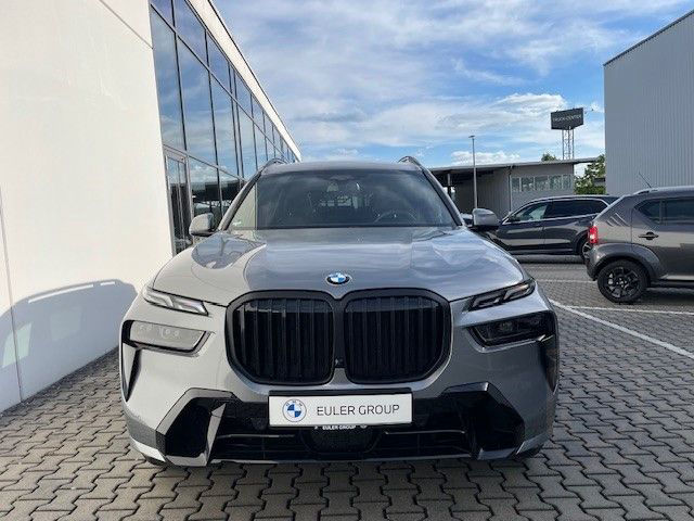 BMW X7 xDrive 40d Sportpaket HUD Luftfederung Niveau