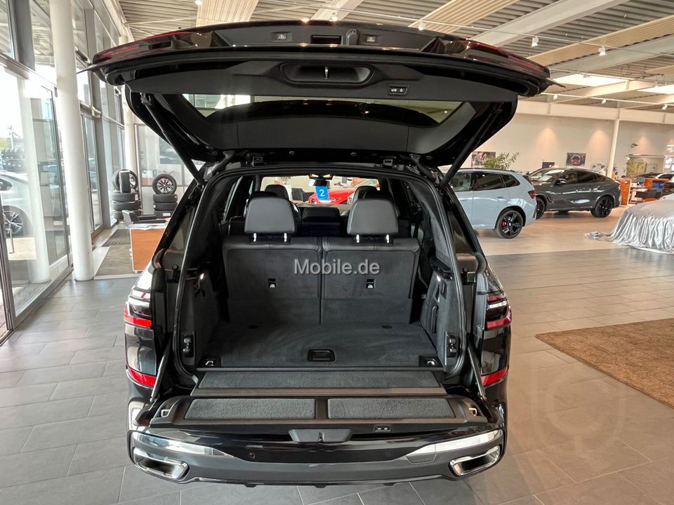 BMW X7 xDrive40d M Sportpaket Sport Aut. Standhzg.