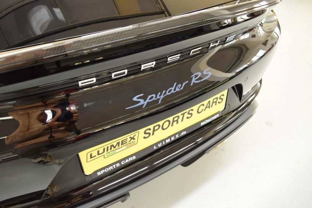 Porsche Boxster 718 Spyder RS Weissach