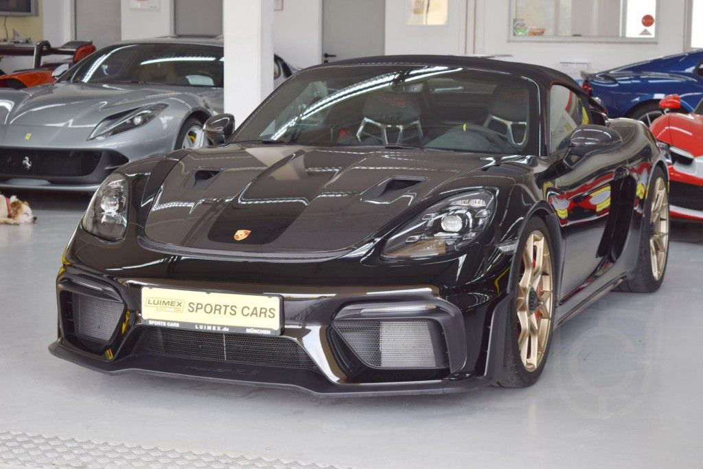 Porsche Boxster 718 Spyder RS Weissach