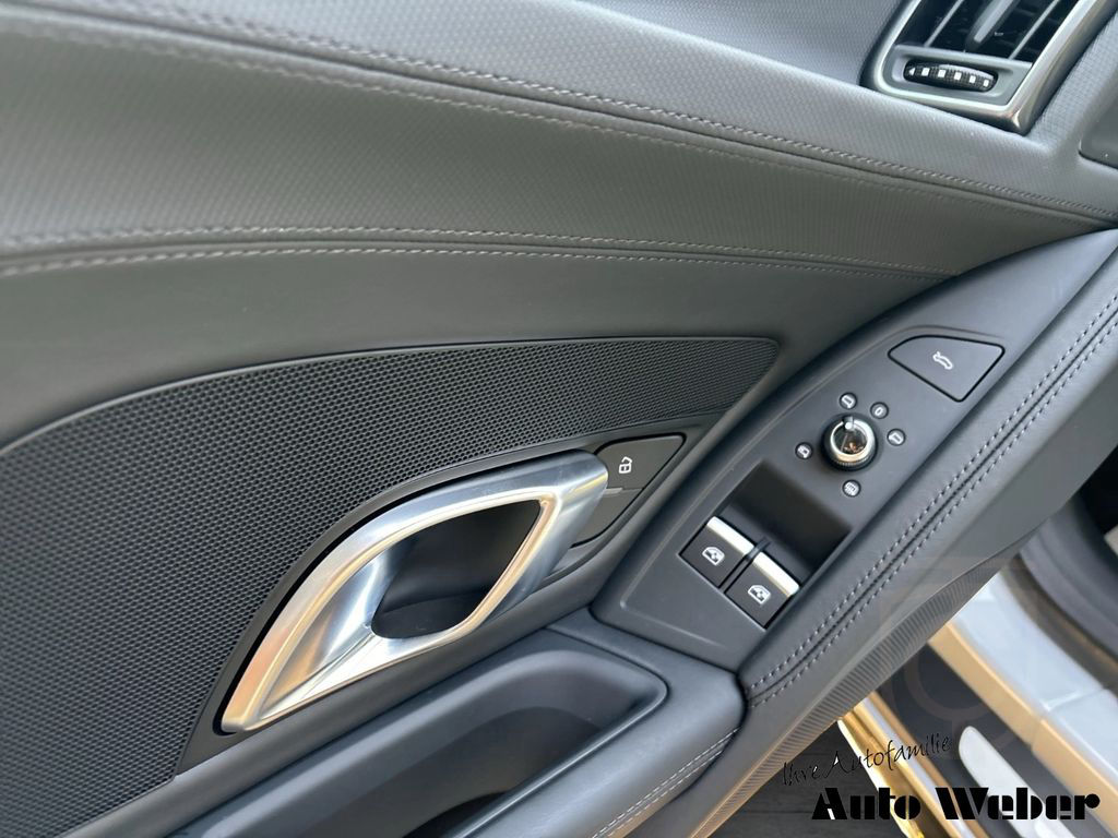Audi R8 Coupe RWD performance Keramik Schalensitze