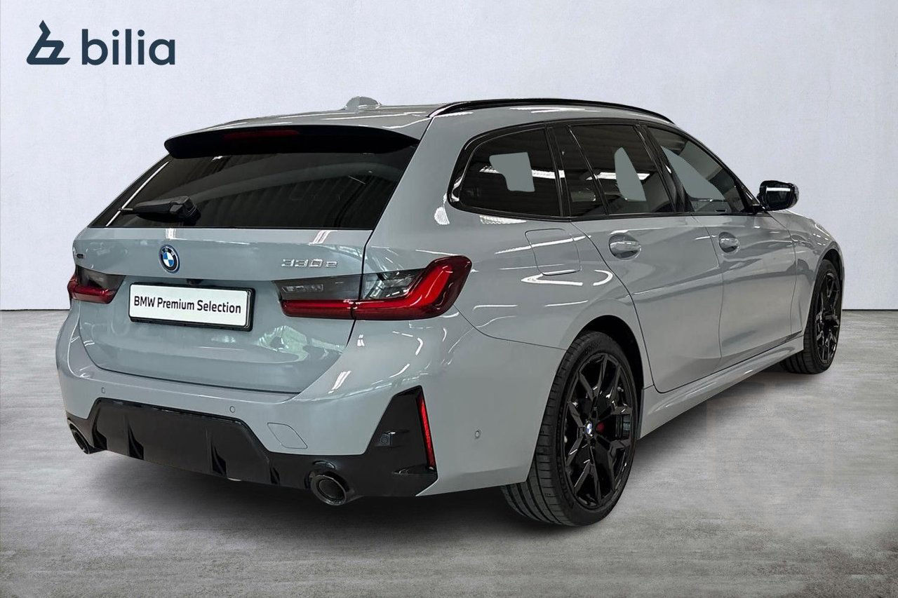 BMW 330e xDrive Touring M-Sport Pro