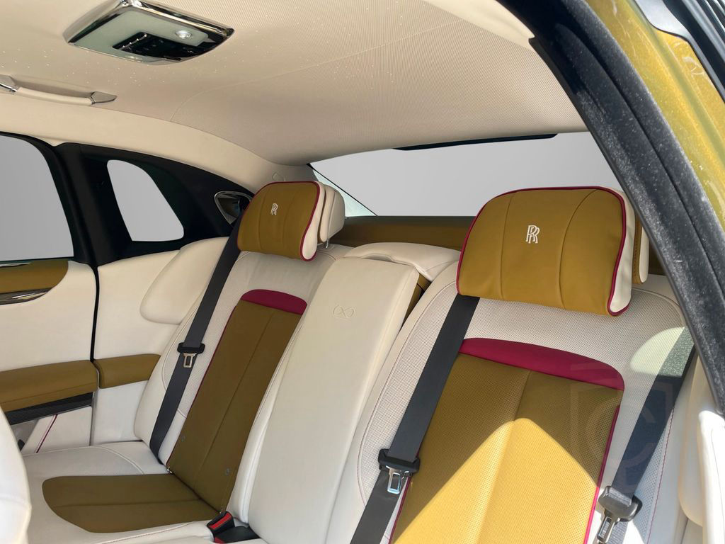 Rolls-Royce Ghost Black Badge - Bespoke/Shooting Star/2 Tone