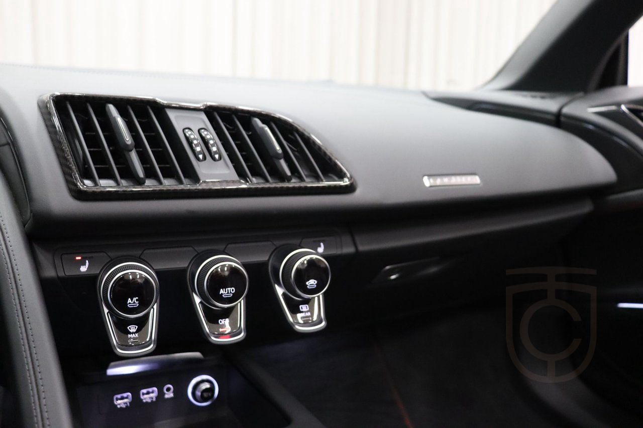 Audi R8 Spyder V10 Performance