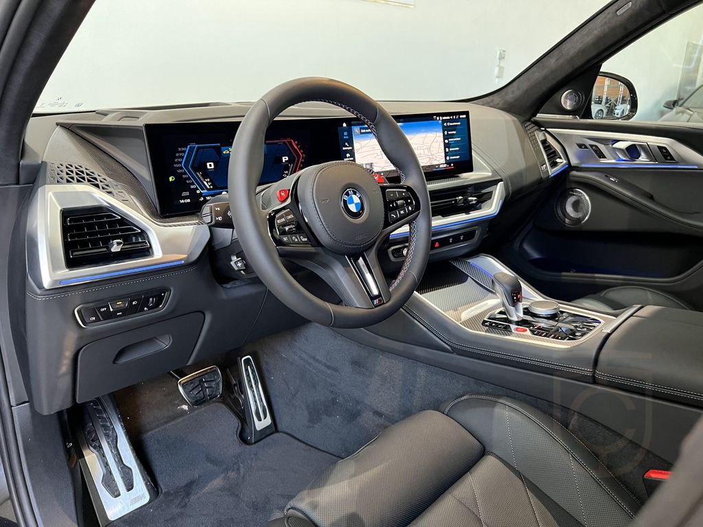 BMW XM 23" LMR ~ B&W Surround ~ M Drivers Package