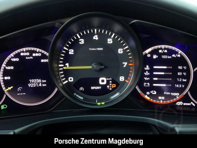 Porsche Panamera 4 E-Hybrid Sport Turismo Platinum Editi