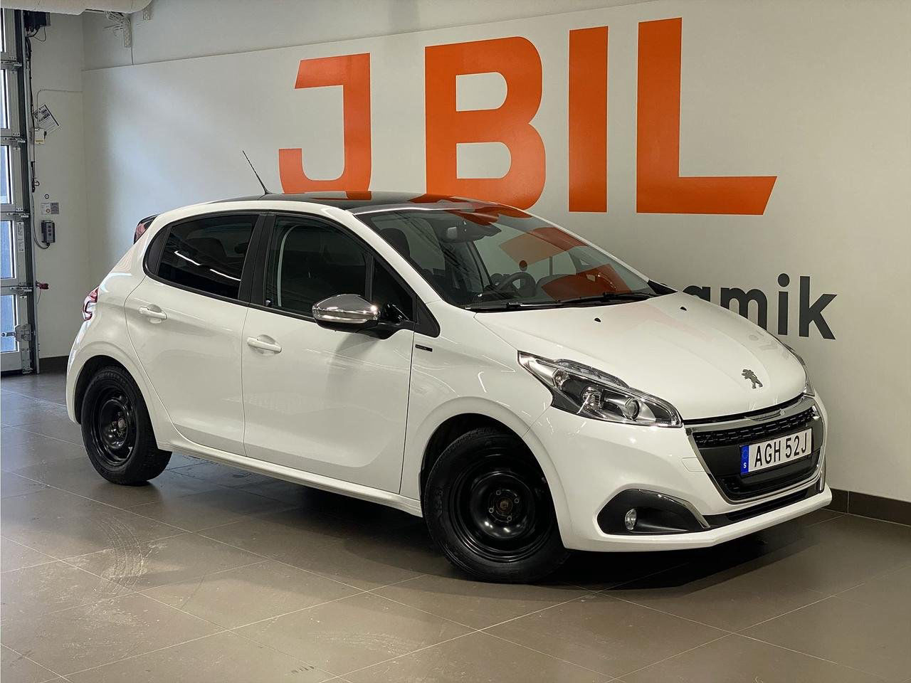 Peugeot 208 Signature 1.2 PureTech 110hk Aut - Panoramaglast