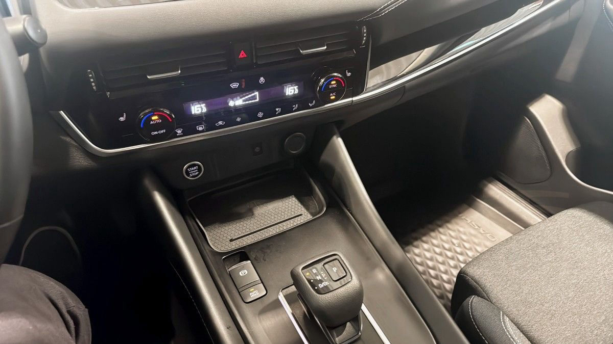 Nissan Qashqai QASHQAI MHEV 158 XTRONIC 2WD N-CONNECTA 12.3'