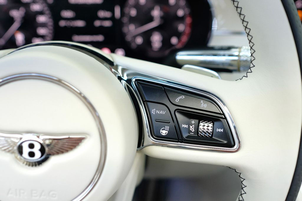 Bentley Continental GTC Speed W12/MULLINER/CARBON/NAIM