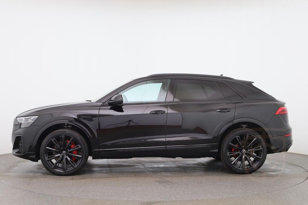 Audi SQ8 TFSI quattro