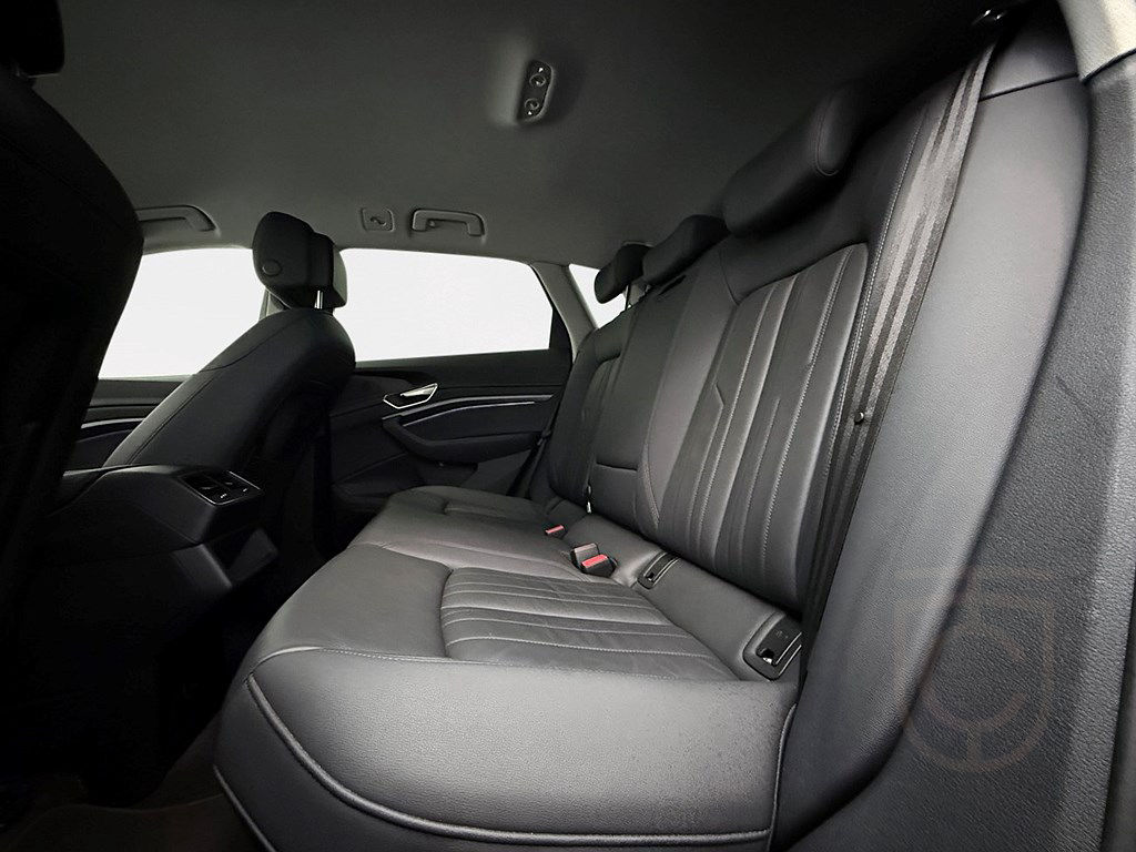 Audi e-tron 55 quattro