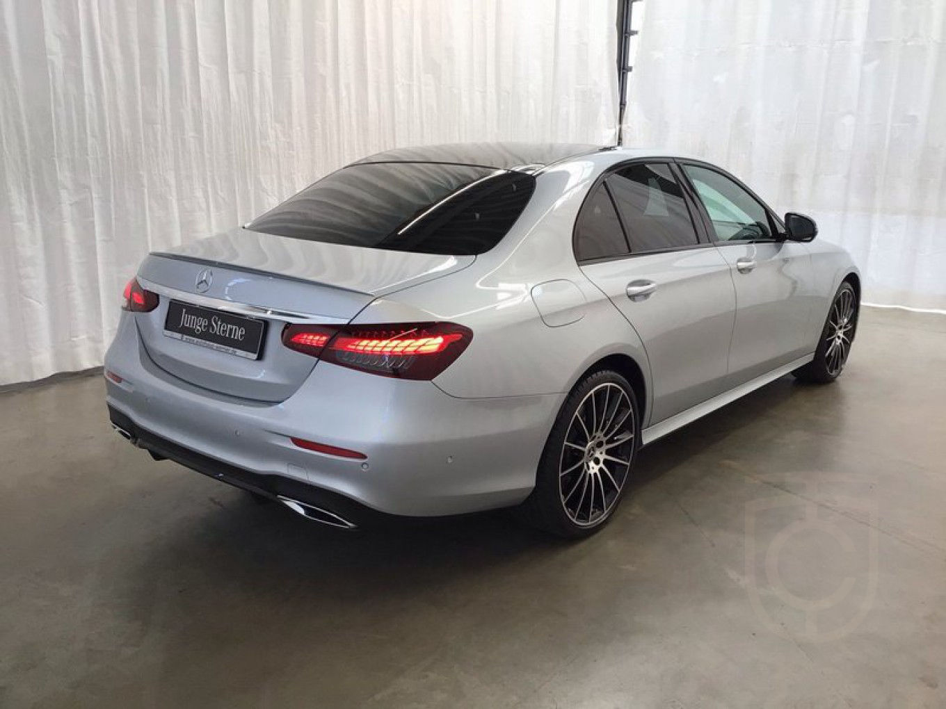 Mercedes-Benz E 450 4MATIC Limousine
