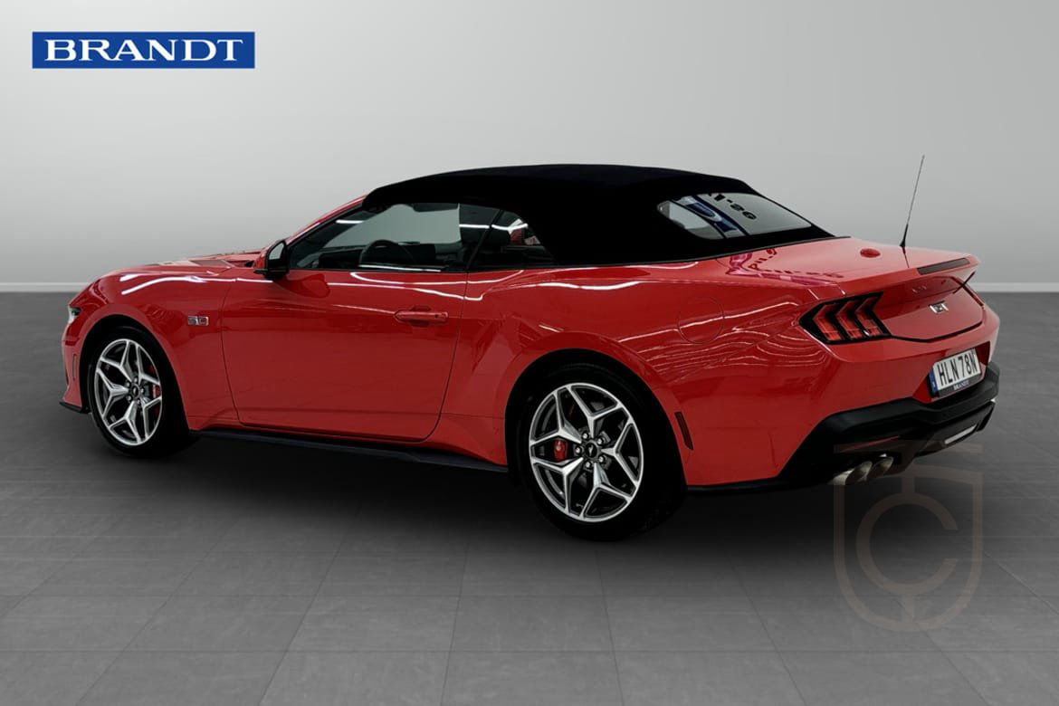 Ford Mustang GT Convertible V8