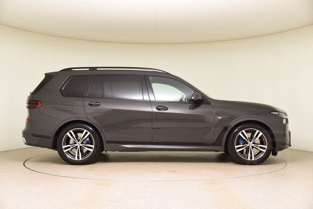 BMW X7 xDrive40d M Sport Head-Up Pano ACC*UVP133.800