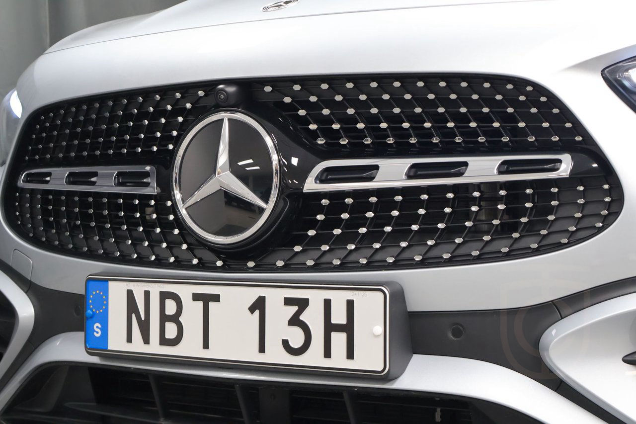 Mercedes-Benz GLA 200 AMG Line ADVANCED PLUS