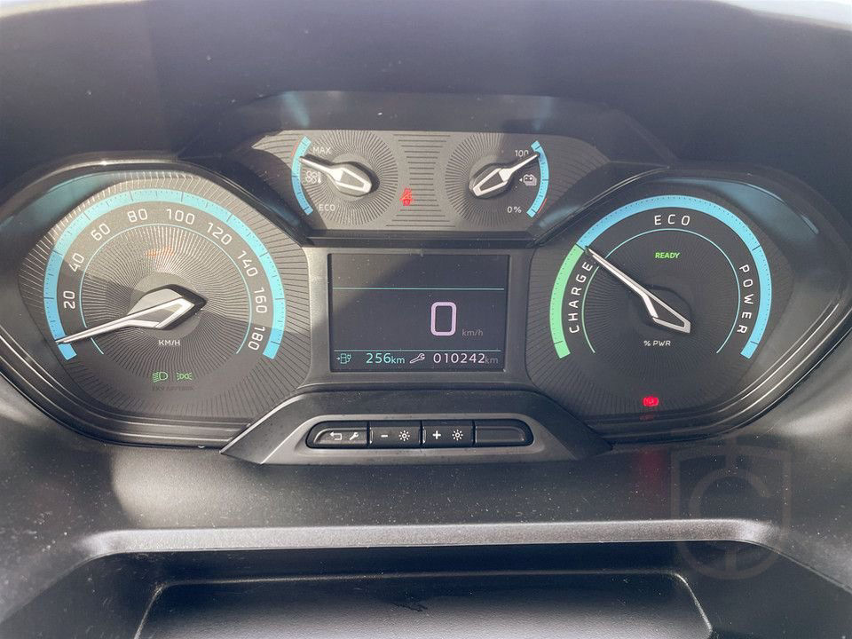 Peugeot e-Partner L1 PRO+