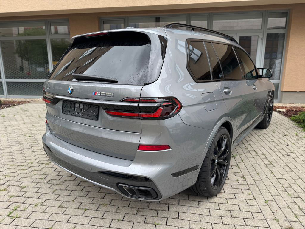 BMW X7 Baureihe X7 M60 i Bowers & Wilkins/Carbon
