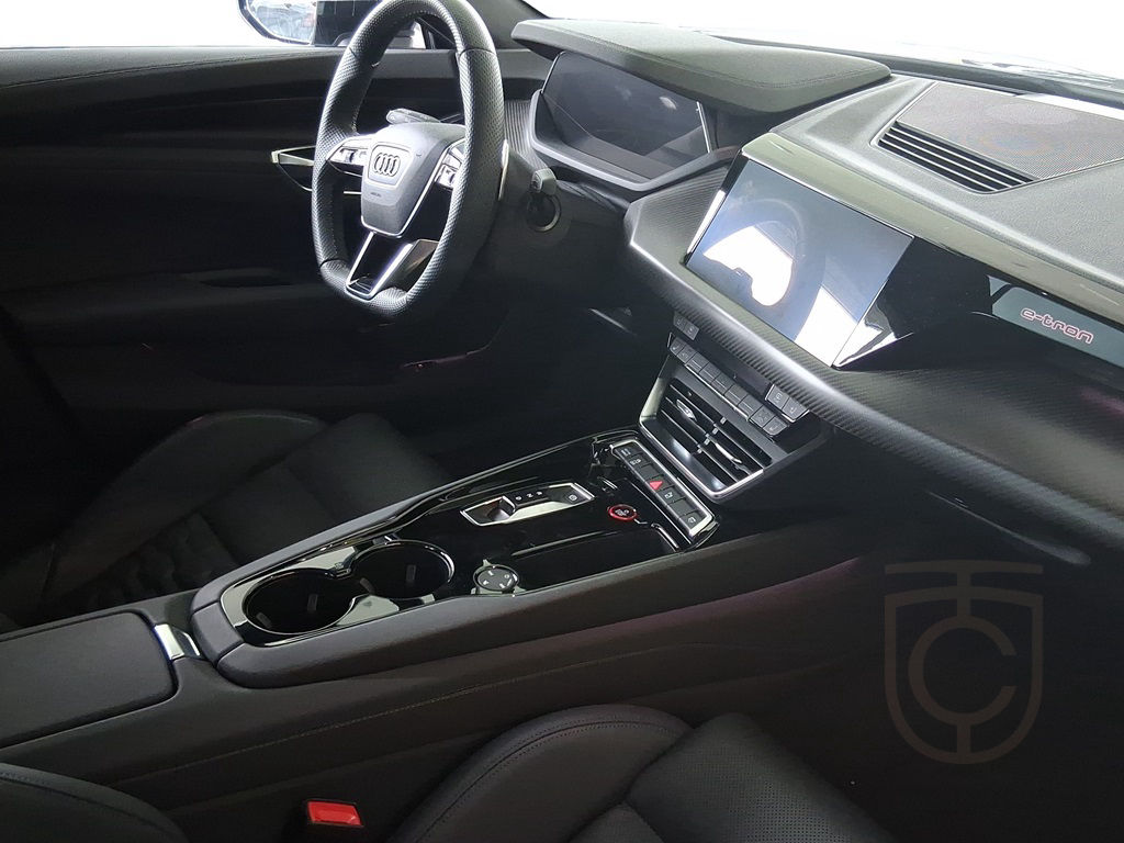 Audi e-tron GT quattro