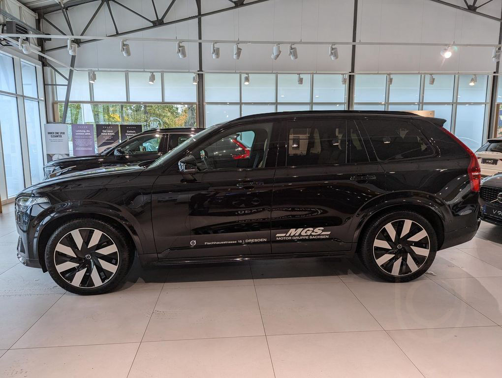 Volvo XC90 Ultra Dark Recharge Plug-In Hybrid AWD
