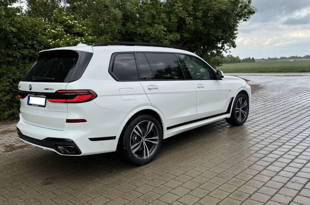BMW X7 Baureihe X7 xDrive 40 i M Sport Voll