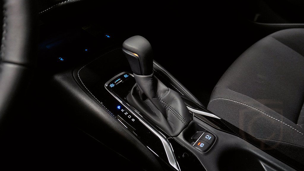 Suzuki Swace HYBRID 1.8 VVT-i CVT Euro 6 123hk