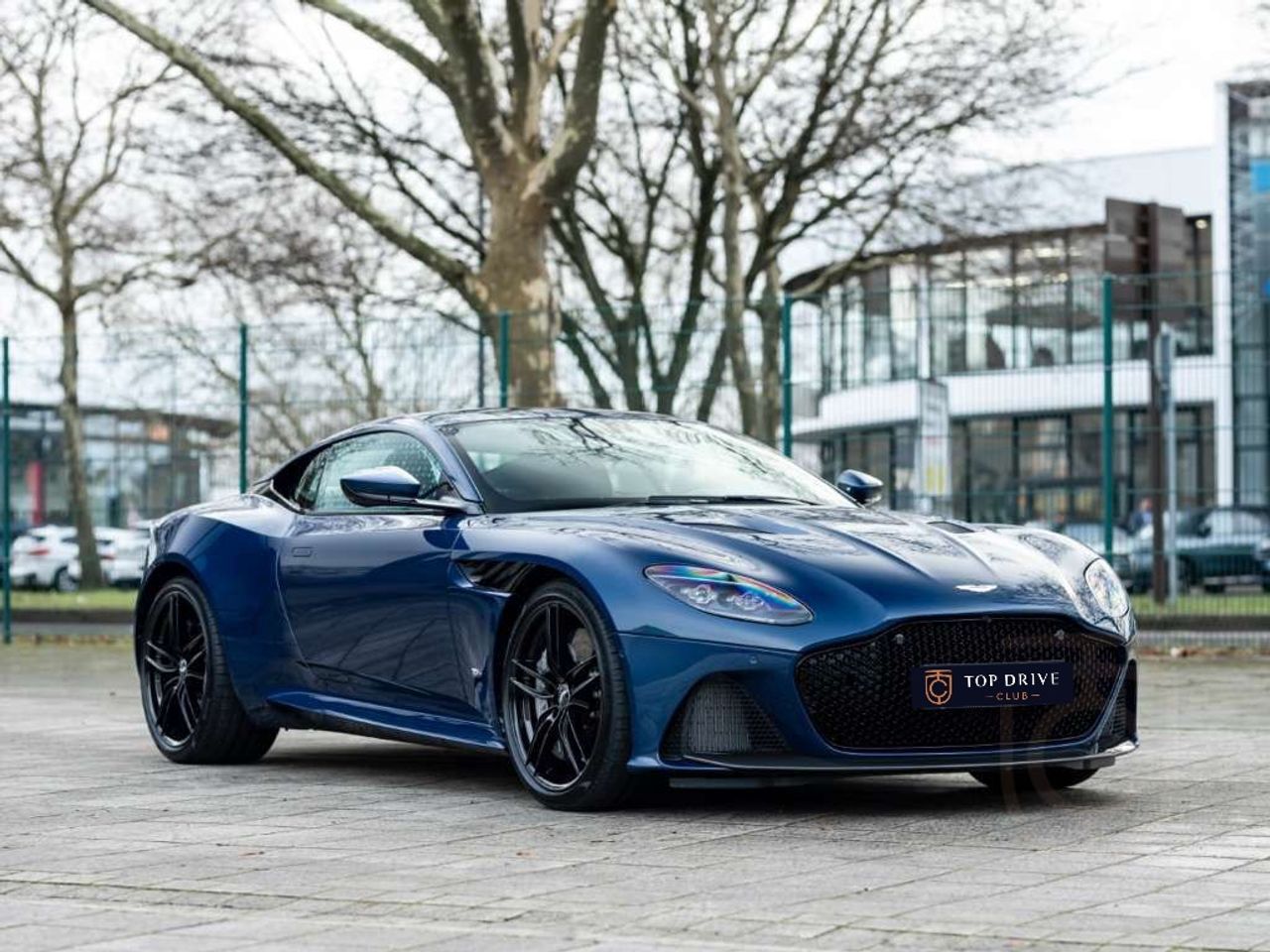Aston Martin DBS Q Seychelles Blue*Alcantara Black