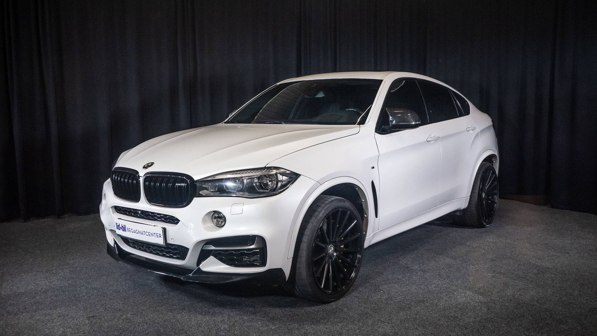 BMW X6 M50d