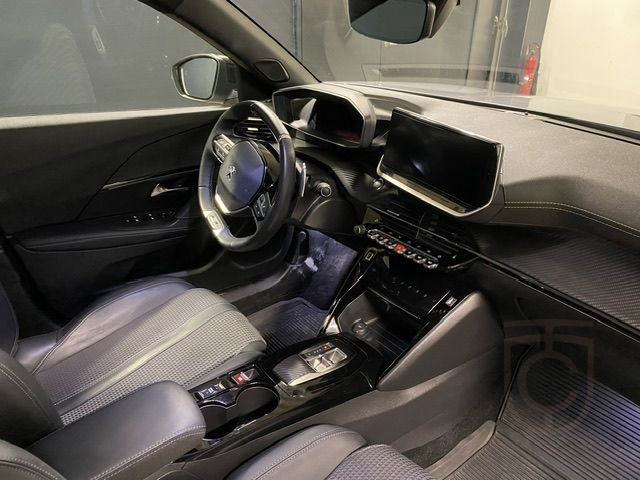 Peugeot 2008 GT 1.2 PureTech