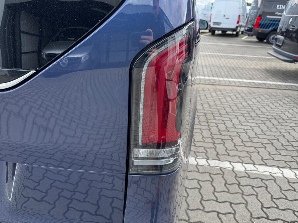 Mercedes-Benz V 300 d AVANTGARDE Lang AMG Line Tisch+AHK2,5to