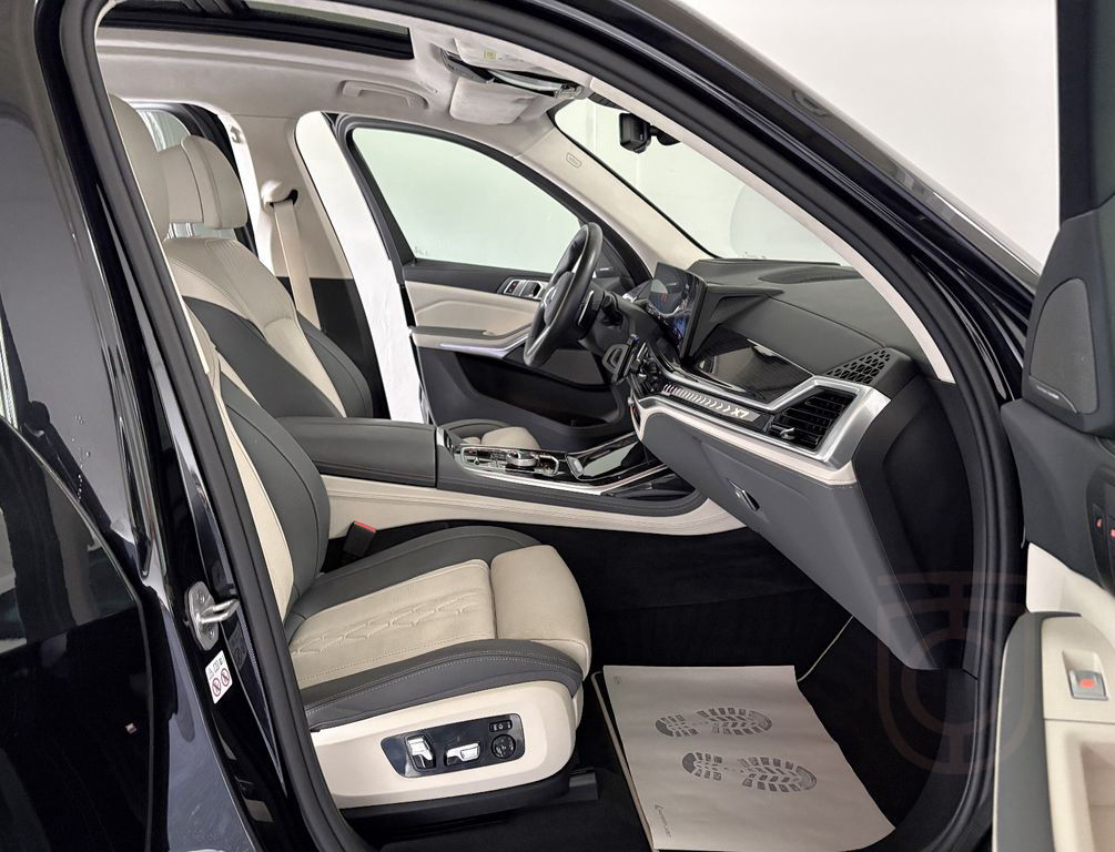 BMW X7 xDrive 40 i M Sport 6-Sitzer Pano H+K 23"Alu
