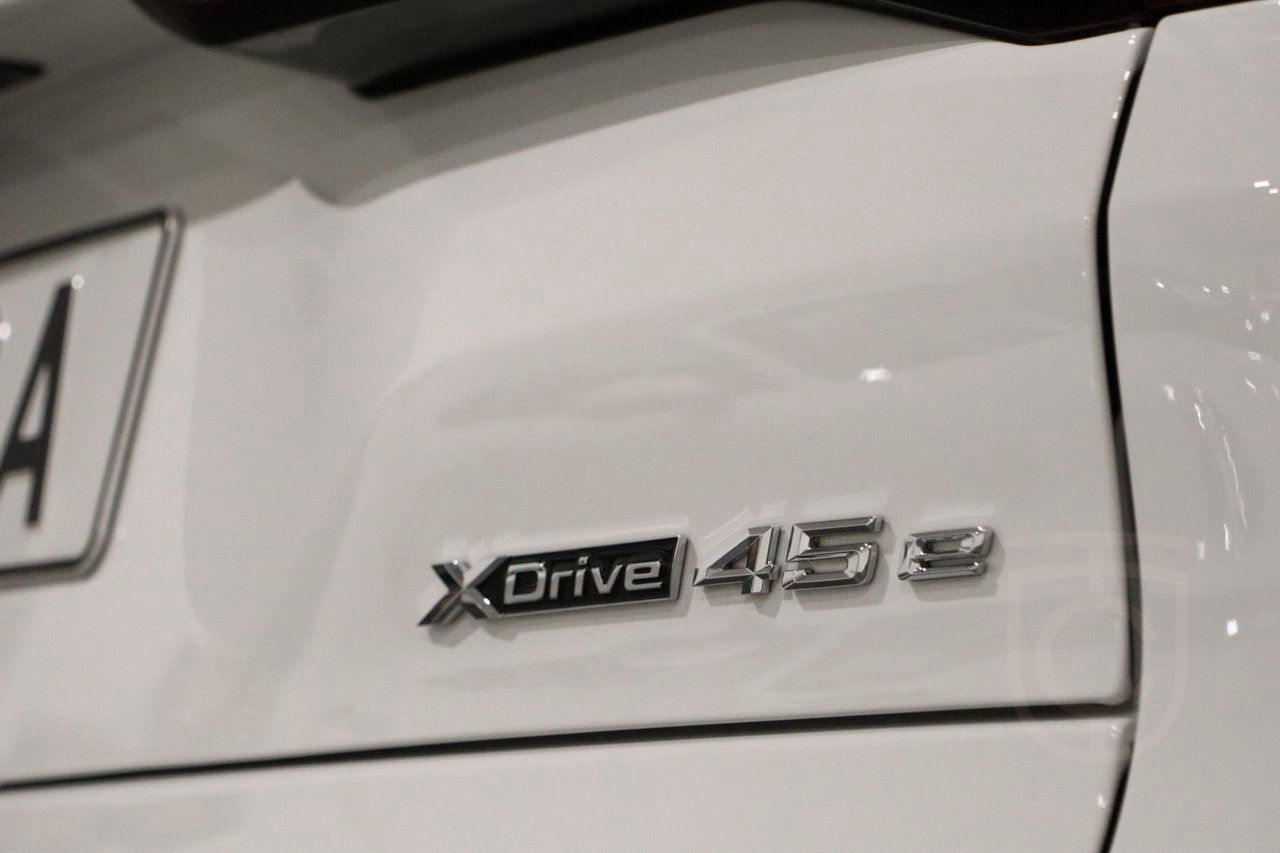 BMW X5 xDrive45e iPerformance M Sport Full-spec