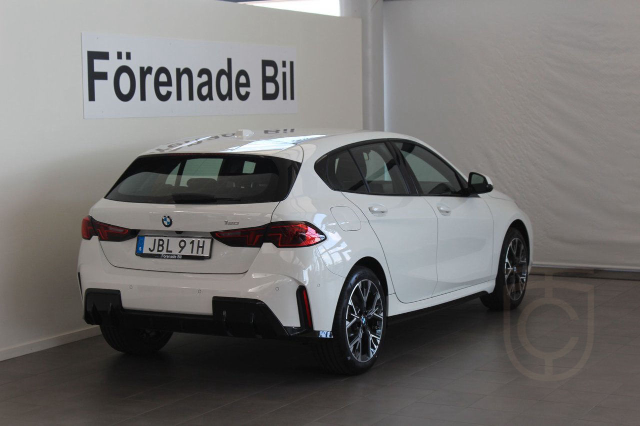 BMW 120 i M Sport Design Automat