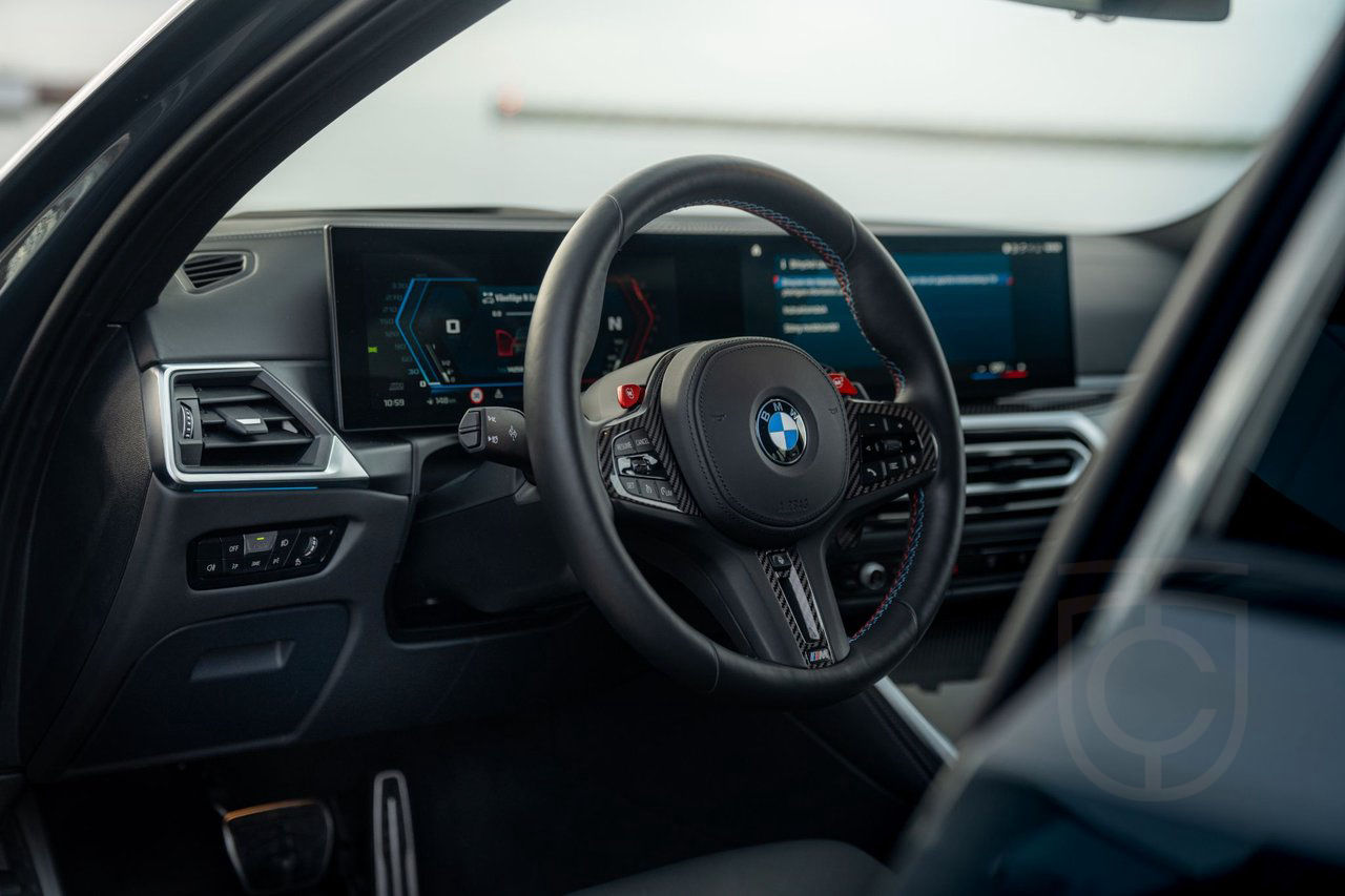 BMW M3 Competition Touring xDrive \ Kolfiber-pkt \Laserlight