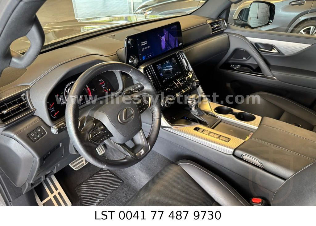 Lexus LX 600 F-Sport 4WD - 2023 - € 87.500 T1 EXPORT