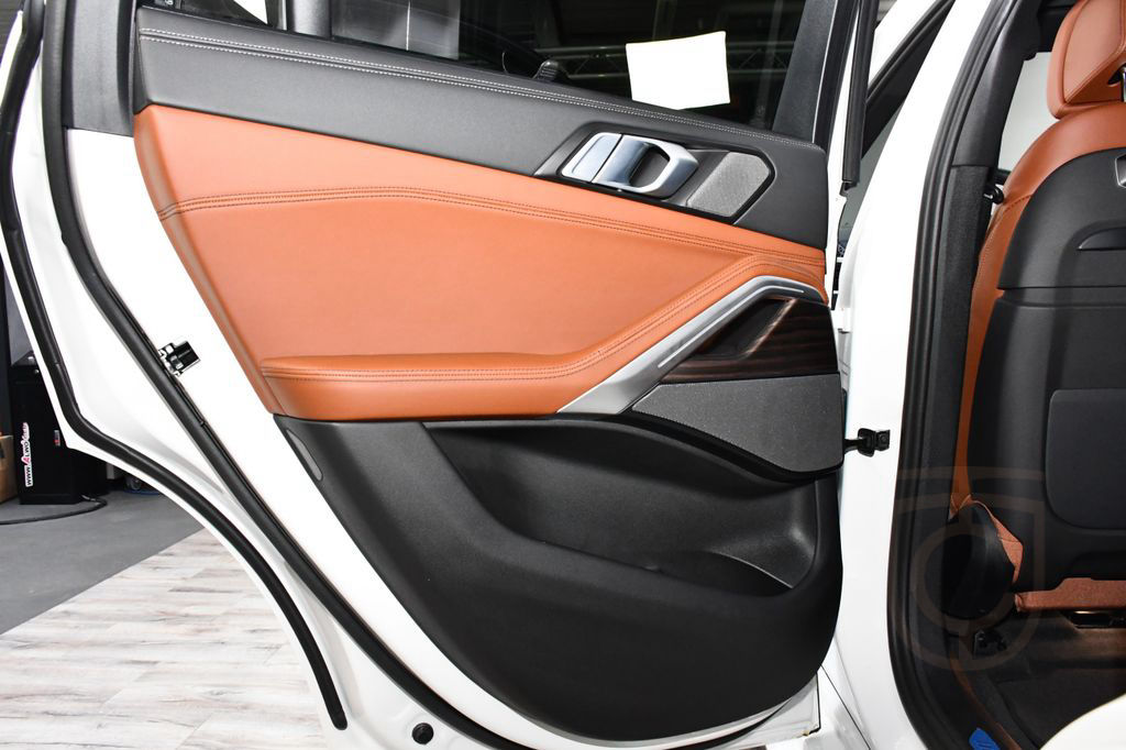 BMW X6 xDrive40d M Sport Pro Sitzlüftung ACC SkyLou