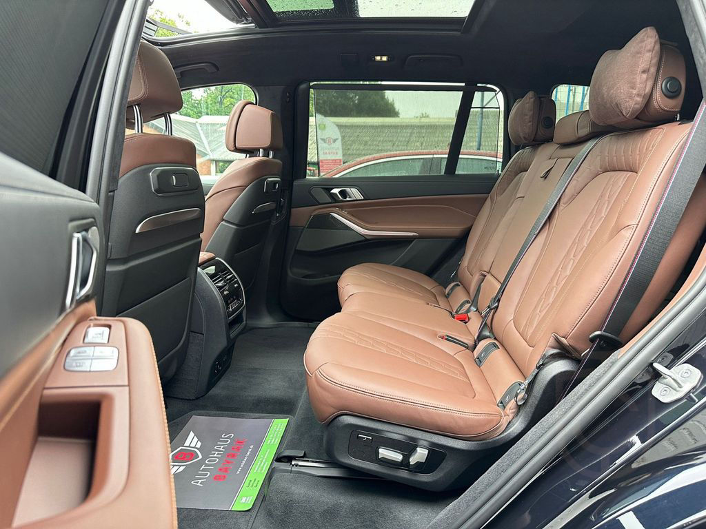 BMW X7 M60 i *M-SPORT PRO* LASER/360/HUD/H&K/SOFT-CL