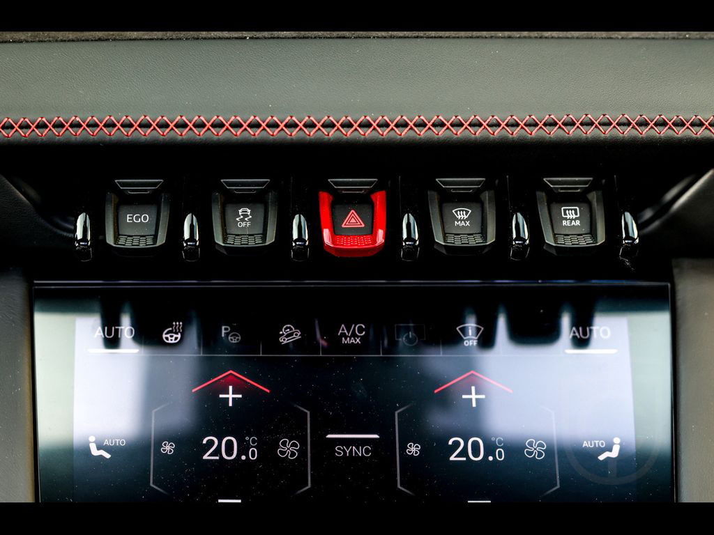 Lamborghini Urus SE°5Y SERVICE°PERFORMANTE°23°PANO°B&O 3D